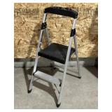 GORILLA LADDERS FOLDING STEP STOOL