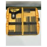 DEWALT NUT DRIVER SET IN CASE