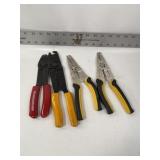 4 SETS OF WIRE STRIPPERS