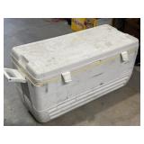 LARGE IGLOO COOLER