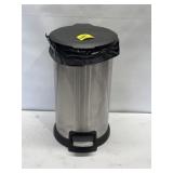 SMALL PEDEL STEP TRASH CAN