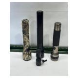 4 FLASHLIGHTS