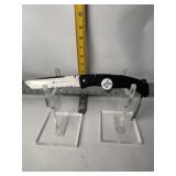 GUN SIGHT COLD STEEL FOLDING KNIFE