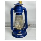 V & O HURRICANE LANTERN