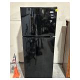 WHIRLPOOL GE DORM ROOM SIZE REFRIGERATOR