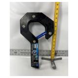 REESE CARABINER TOW HOOK