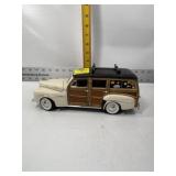 1948 FORD WOODY DIE CAST CAR