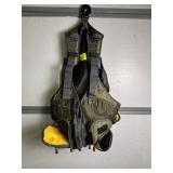ALLEN FISHING VEST, LIKE NEW