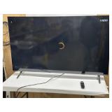 55' VIZIO SMART TV W/ REMOTE, TESTED