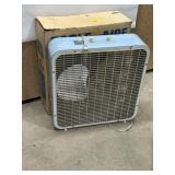 VINTAGE KMART 20' BOX FAN W/ BOX, BROKEN HANDLE
