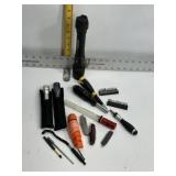FLASHLIGHTS, HANDTOOLS, WHISTLE