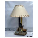 WESTERN REVOLVER PISTOL LAMP DECOR, 17 1/2" T