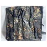 HUNTING KNIFE SET IN CAMO CASE
