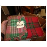 8 - CLOTH PLACE MATS