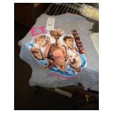 E T  / T - SHIRT SZ LG 10-12 KIDS