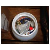 4 LBS COSTUME JEWELRY