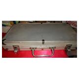 METAL CASE