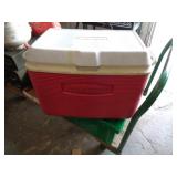 RUBBERMAID COOLER