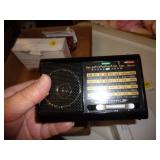 RADIO / SHORT WAVE