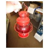 CANDLE HOLDER LANTERN