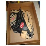 RAWLINGS BALL GLOVE