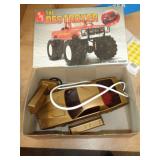 R/C CABLE CAR IN MODEL BOX