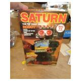 SATURN ROBOT / BATTERY POWERED