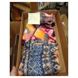 2 PR LADIES LEGGINGS SZ LG