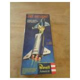 1996 SPACE SHUTTLE CRAFT / REVELL
