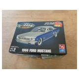 2005 1:24 1966 MUSTANG / AMT ERTL