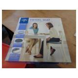 SWIVEL SEAT