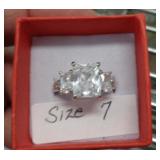 COSTUME RING SZ 7