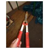 HEDGE TRIMMERS
