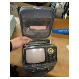 SONY PORTABLE TV MODEL 5-303W