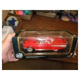 1:18 DIECAST 57