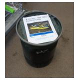 INFLATIBLE PONTOON COVER IN METAL CAN