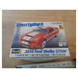 2011 1:25 2010 FORD SHELBY MUSTANG GT500