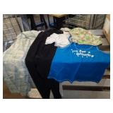 WOMENS CLOTHES SZ LG