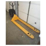 LIKE NEW LONG FORK U-LINE PALLET JACK 3300LB