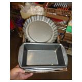 BAKING PANS