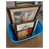 TOTE OF FRAMES / ART PRINTS & DECOR / LW
