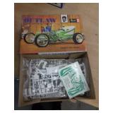 OUTLAW HOT ROD 1/25 REVELL