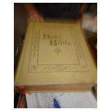 FAMILY BIBLE