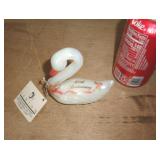 FENTON SIGNED 40TH ANNV. SWAN FIGURE