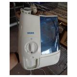 VICKS VAPORIZER