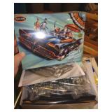 BATMOBILE 1/25 POLAR LIGHTS