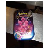 POKEMON TIN W CARDS