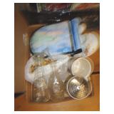 GLASSWARE & KITCHEN