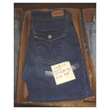 LEVIS JEANS SZ 4/5