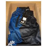 U OF K SHORTS SZ MED